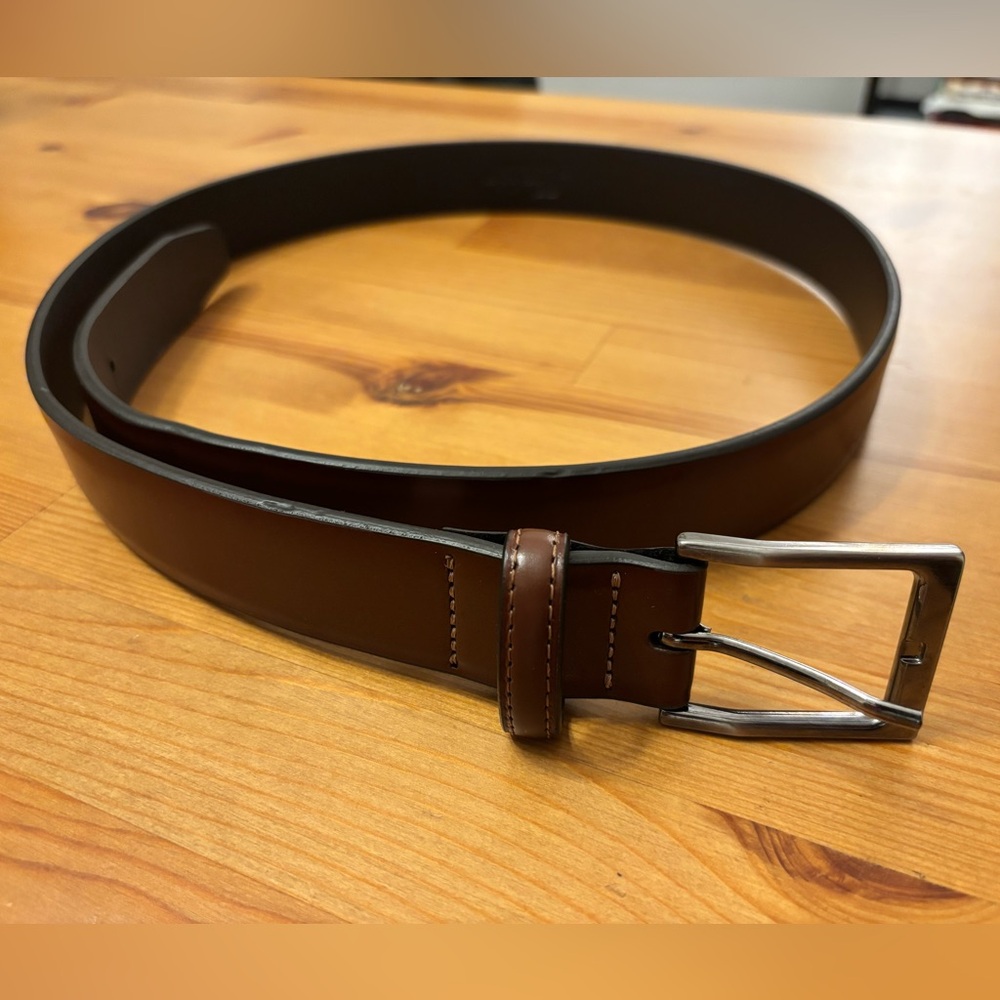 Size 40 Florsheim Shoe Company Men's Brown Belt